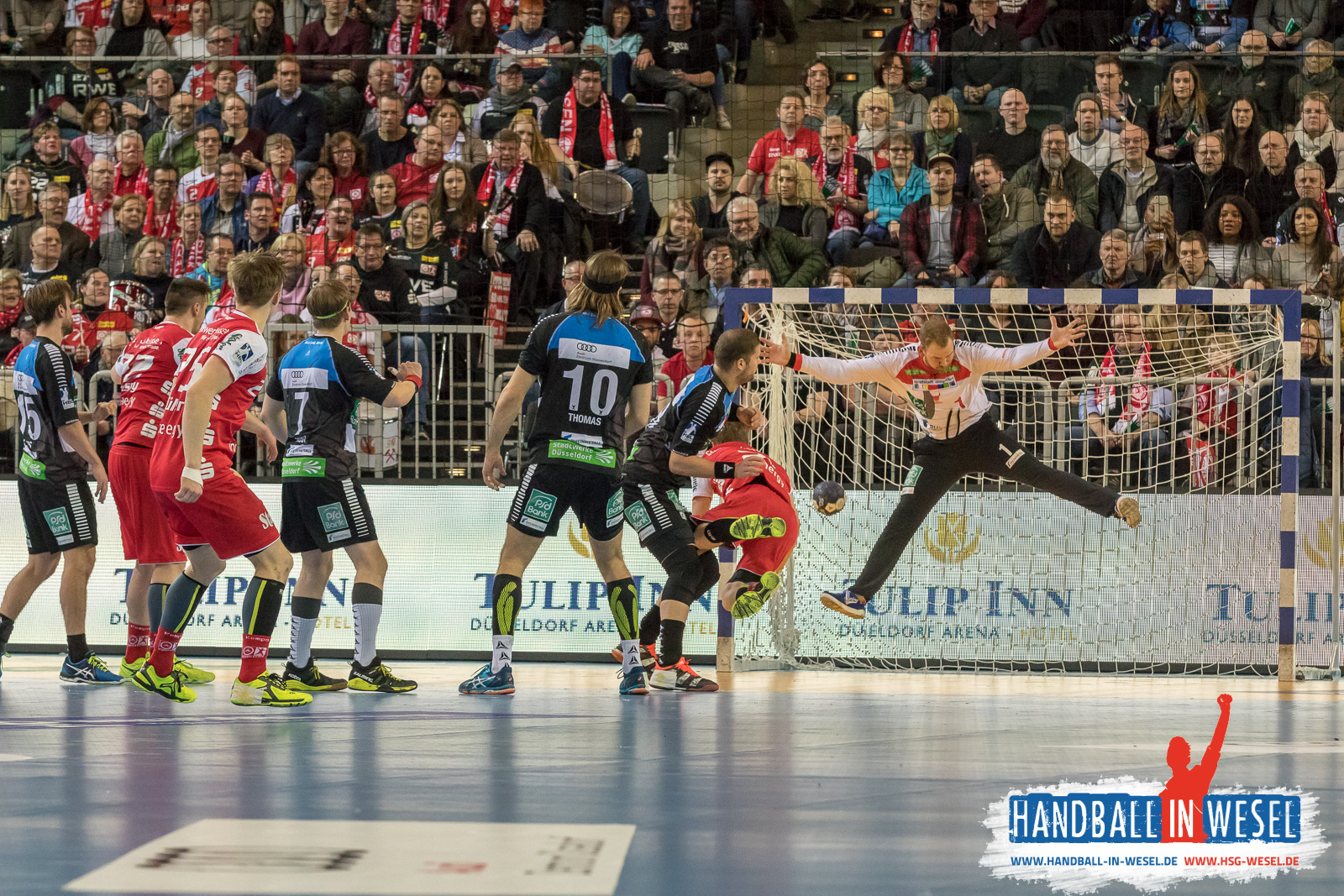 HC Rhein Vikings - TuSEM Essen 32:29 (17:14) / 2.Liga / DKB Hand
